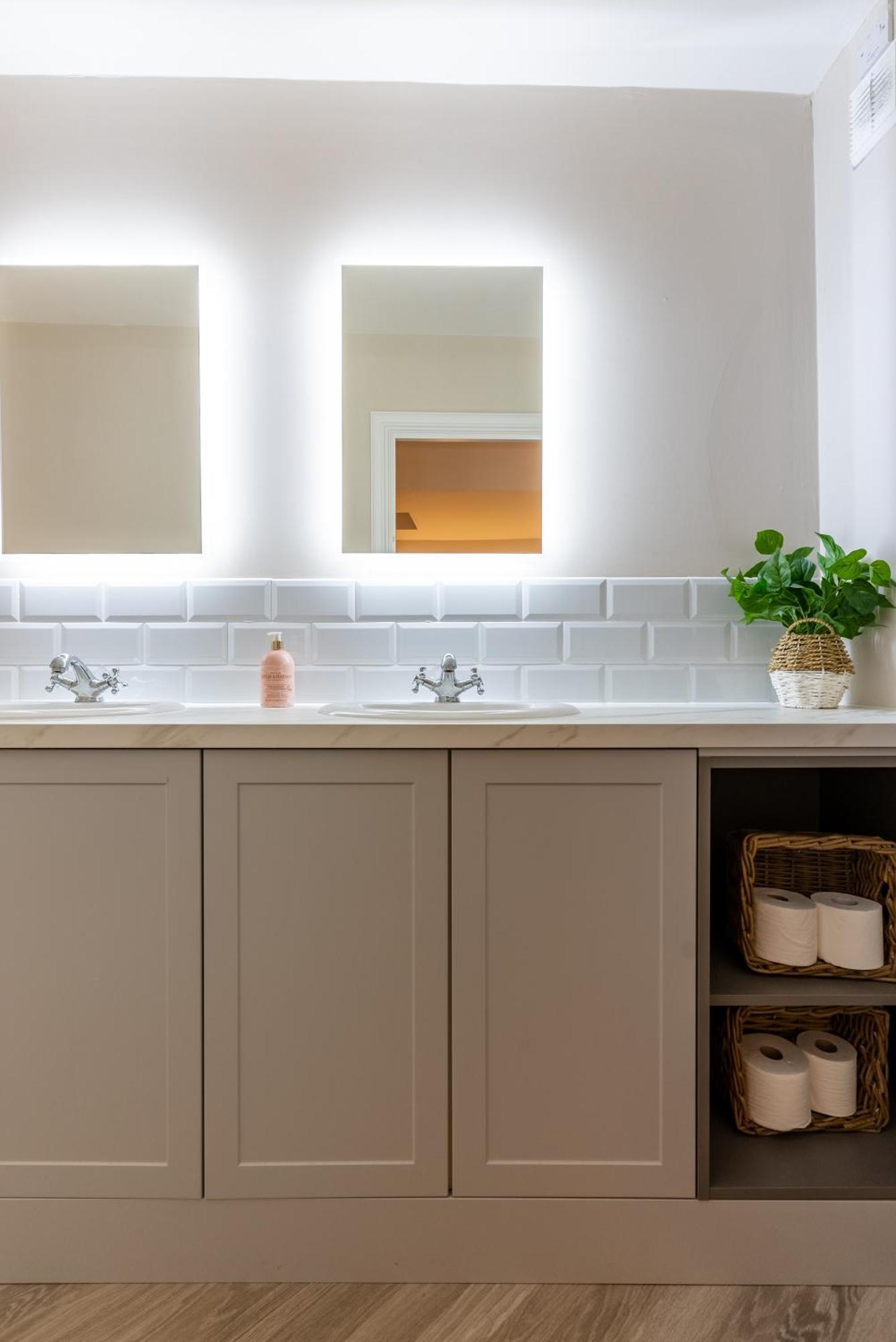 Brand New Riverside Apartment 크리스트처치 외부 사진